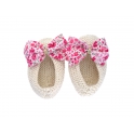 Chaussons ballerines écru nœud tissu liberty fleuri rose 