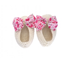 Chaussons ballerines écru nœud tissu liberty fleuri rose 