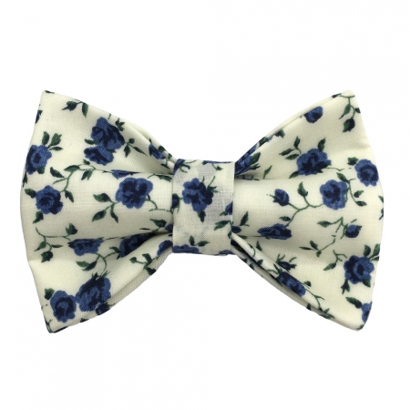 Child white and blue "Liberty" pattern bow tie