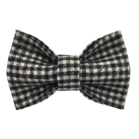 Child black and white checked bow tie, wool